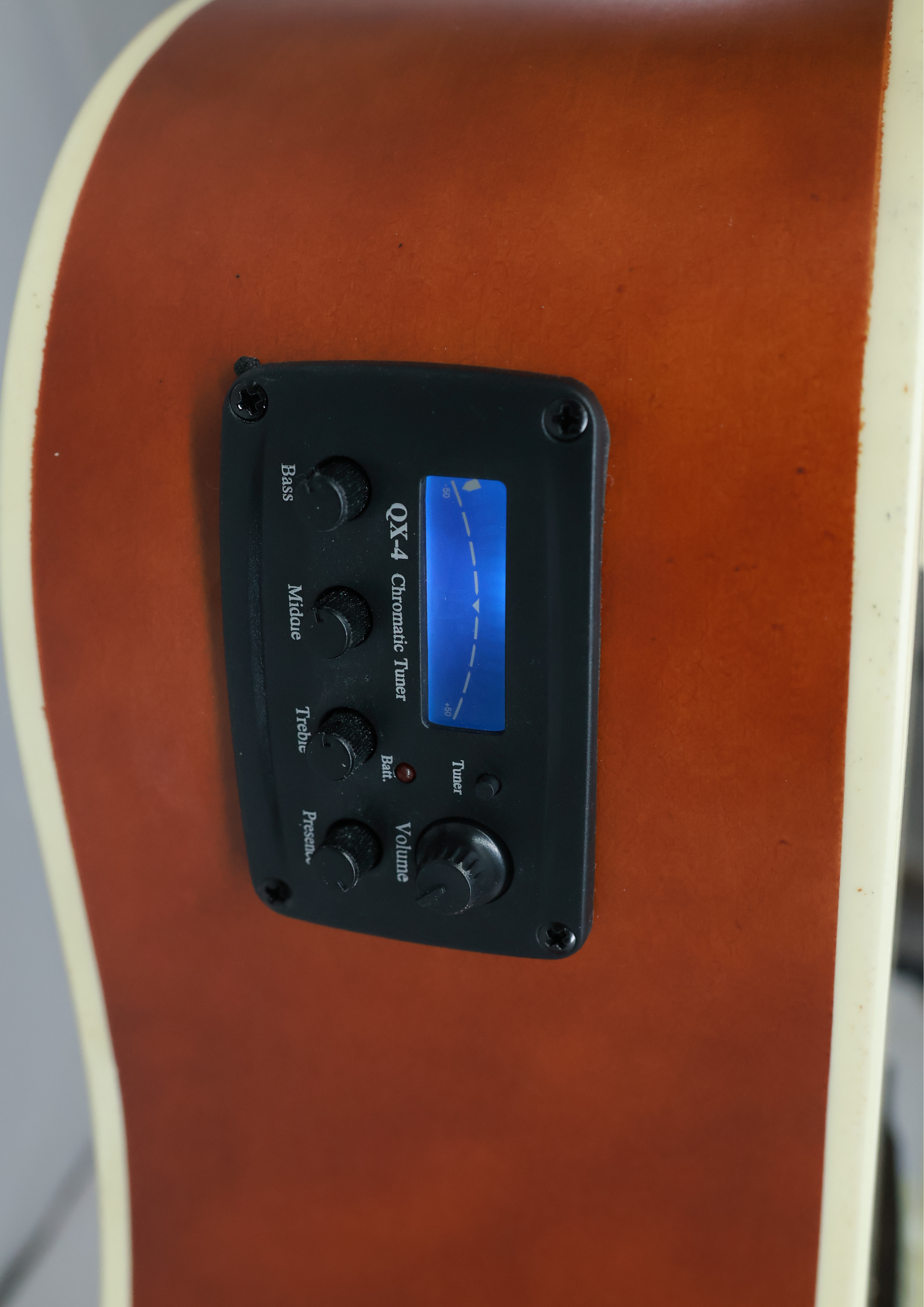 Twelfthnote Semi Acoustic Guitar 41CE M